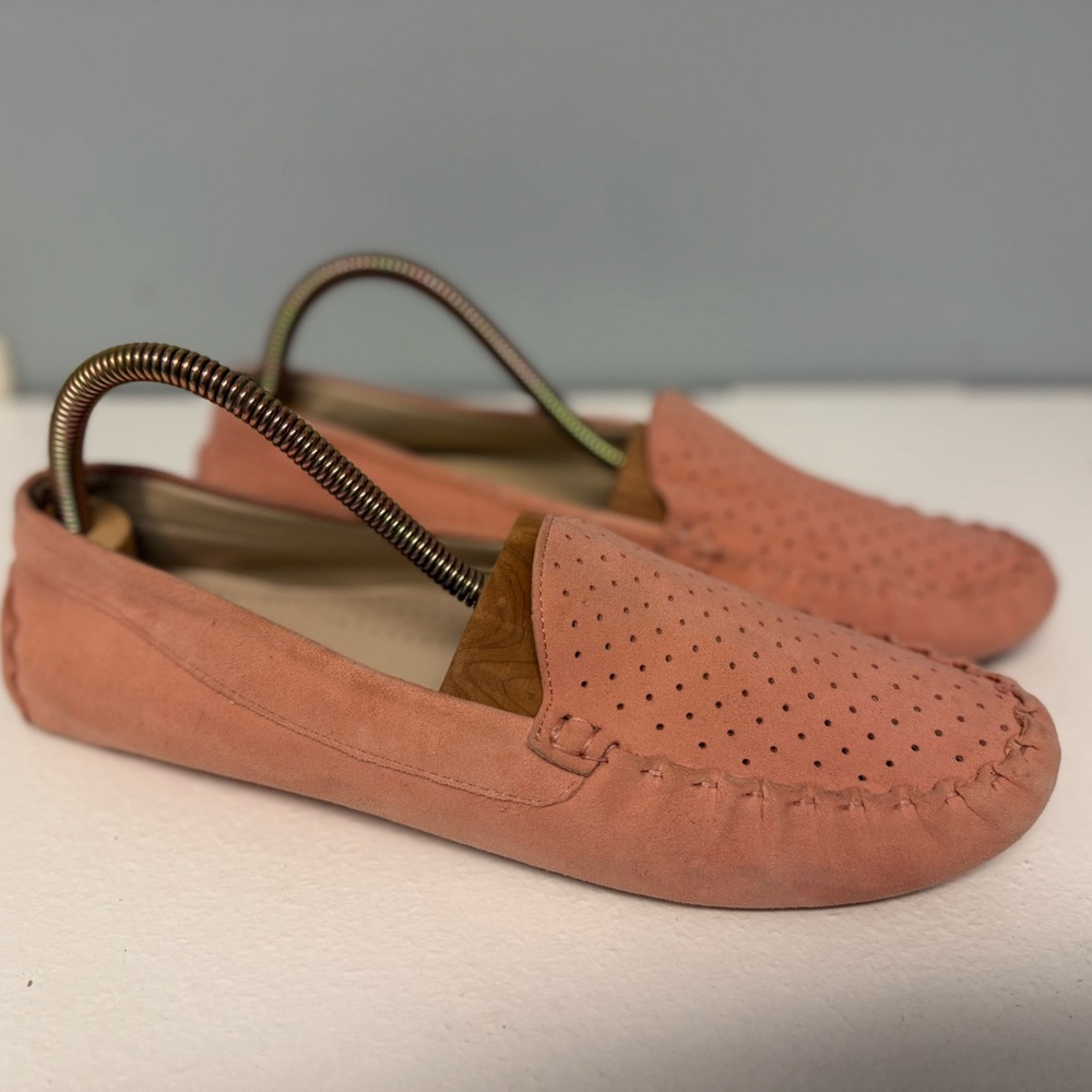 Women Cole Haan Pink Suede Evelyn Driver Loafers Sz 11 EUC Slip On